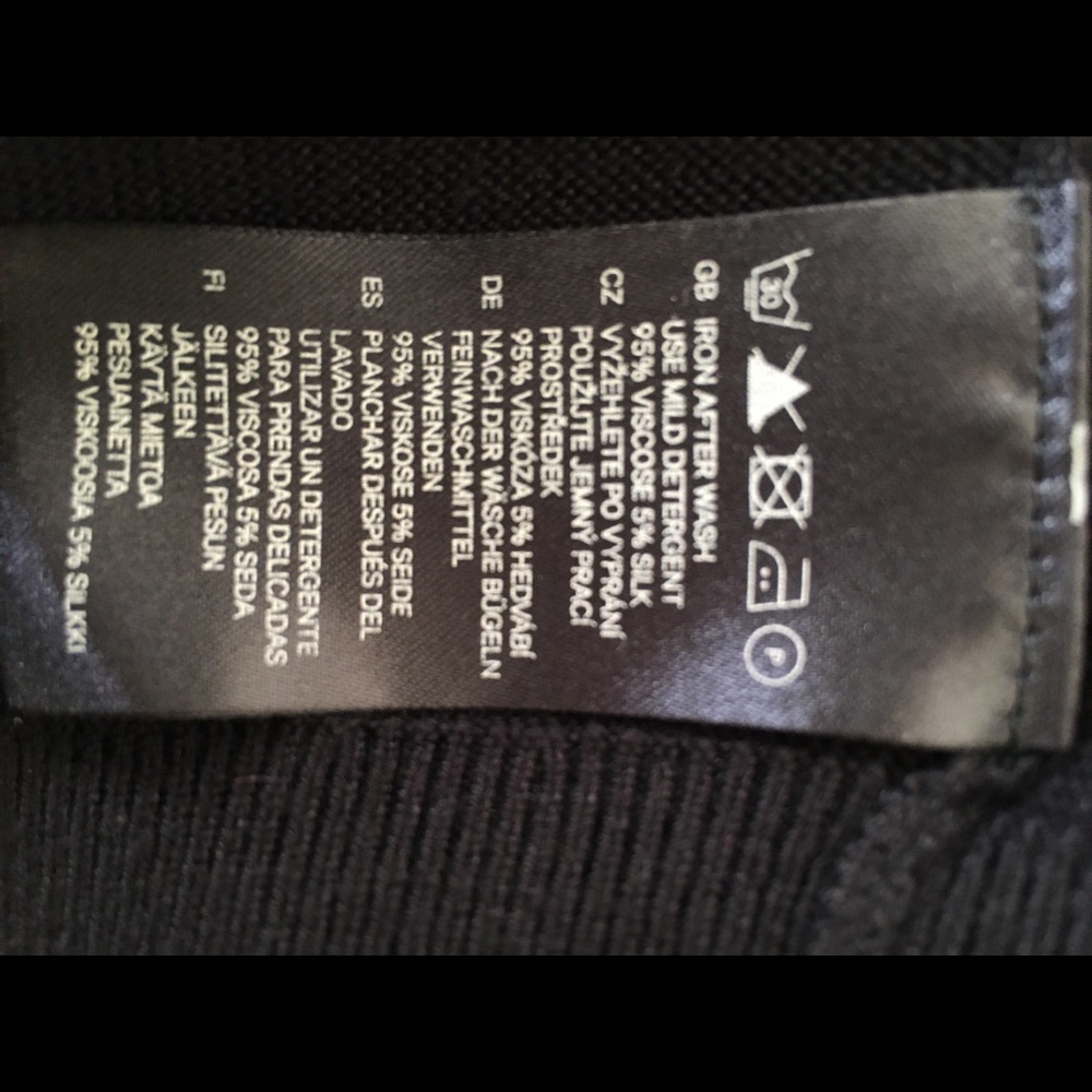 H&M sweater - Picture 5 of 5